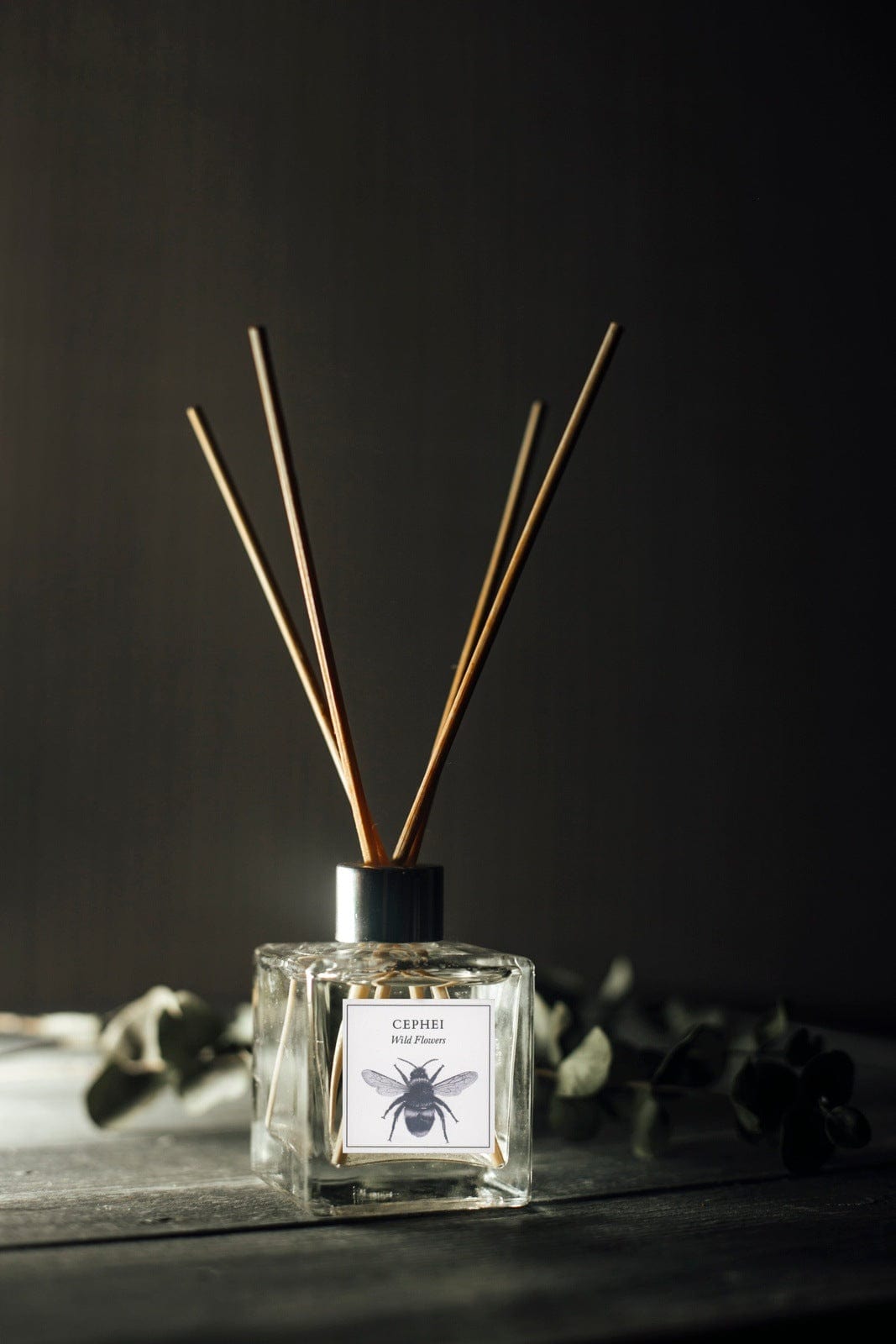 Cephei the Bee Luxury Wildflower Natural Reed Diffuser