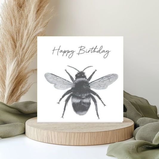 Happy Birthday Bee Card – A charming hand-drawn card featuring a cute bee, perfect for sending sweet birthday wishes to someone special.